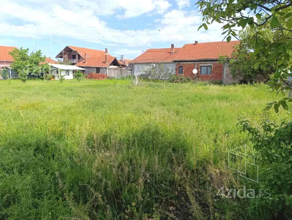 Građevinsko zemljište | 4zida
