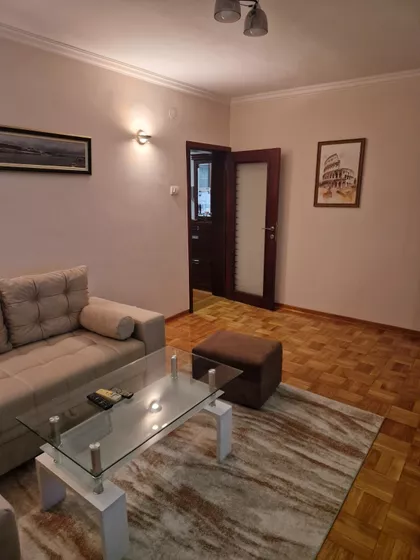 Tošin Bunar 7 | 4zida.rs