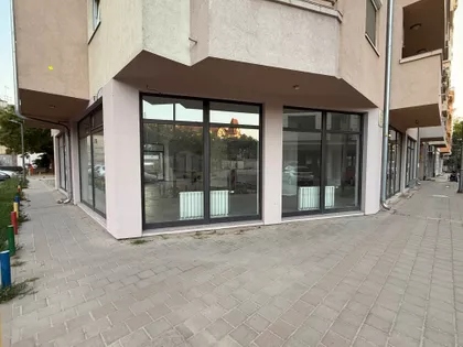 Celovečka 5 | 4zida.rs