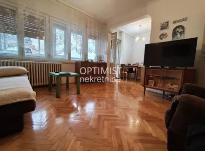 Majora Omera Mehića | 4zida.rs
