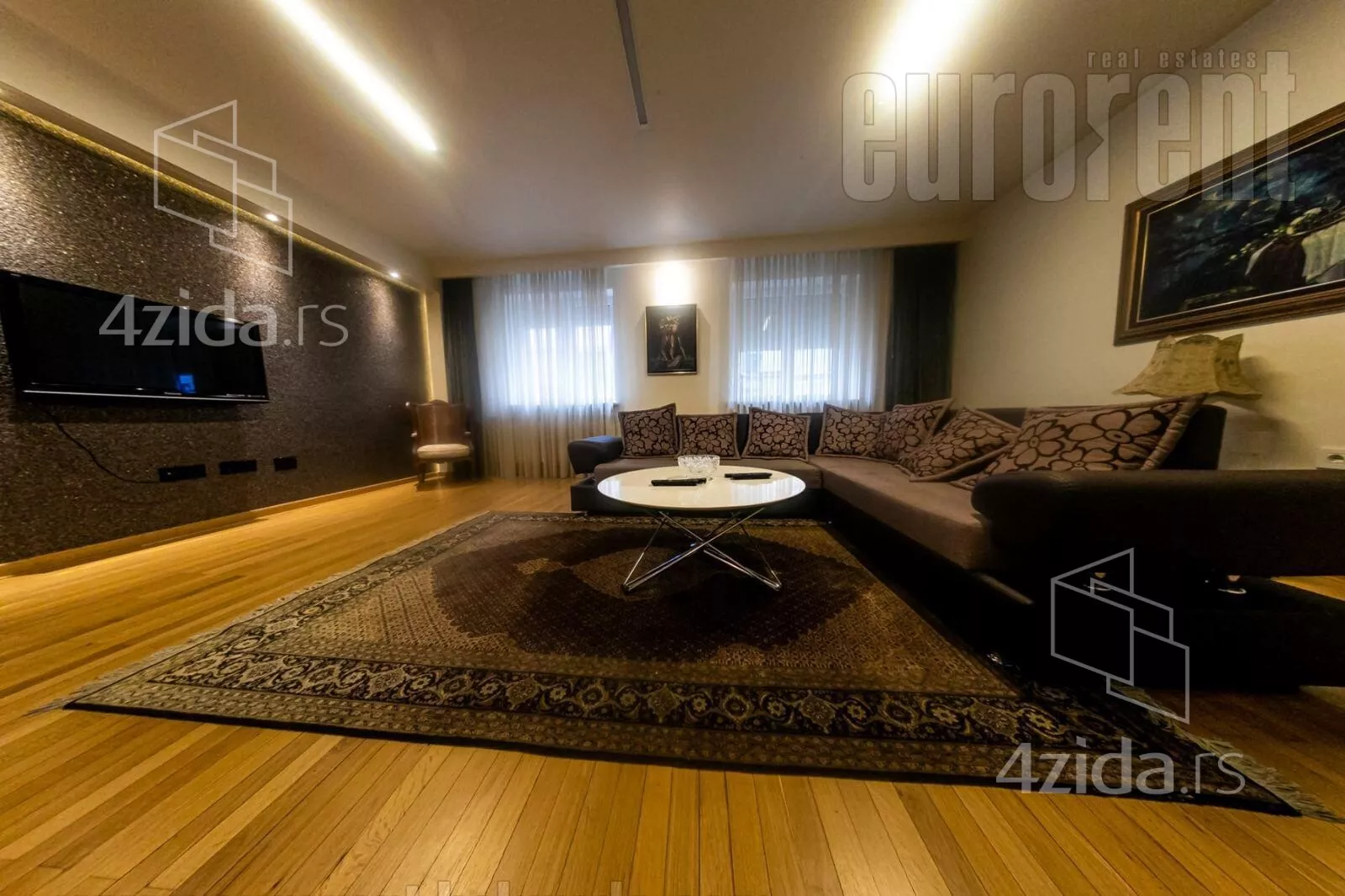 Troiposoban stan | 4zida