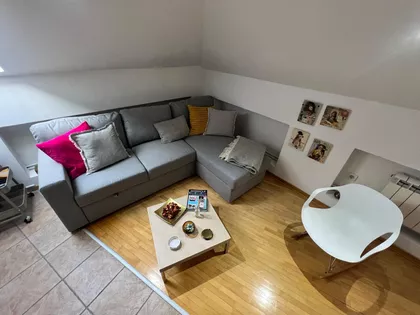 Internacionalnih Brigada | 4zida.rs