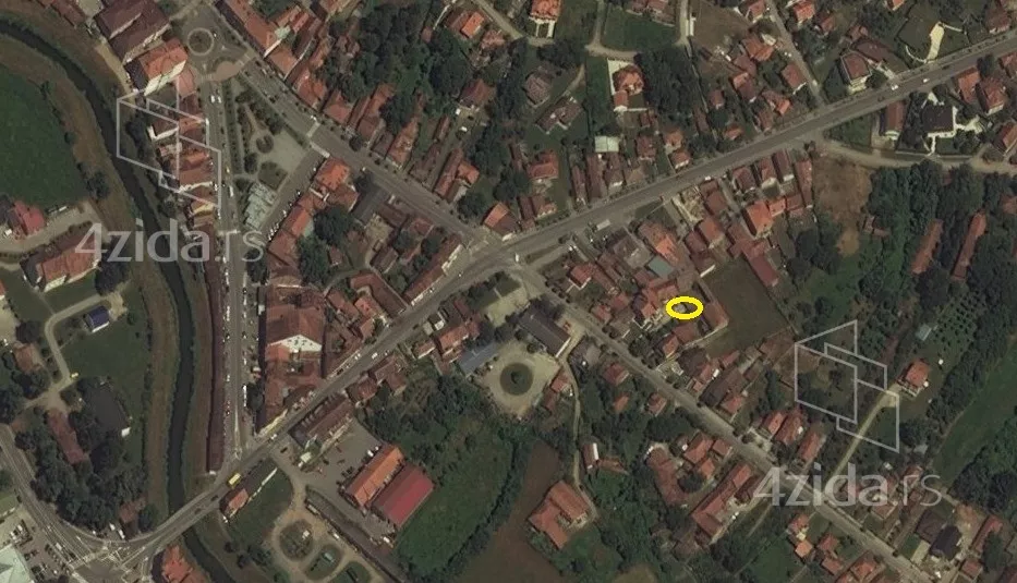Lokal | 4zida