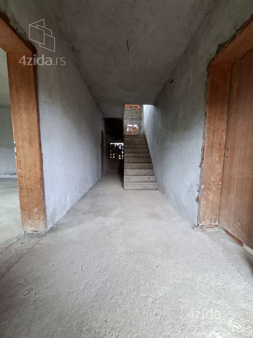 3-etažna kuća | 4zida
