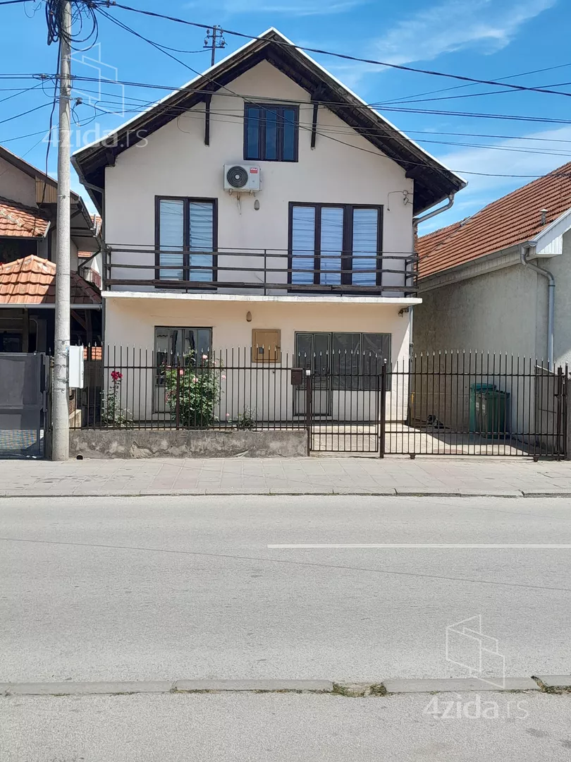 2-etažna kuća | 4zida