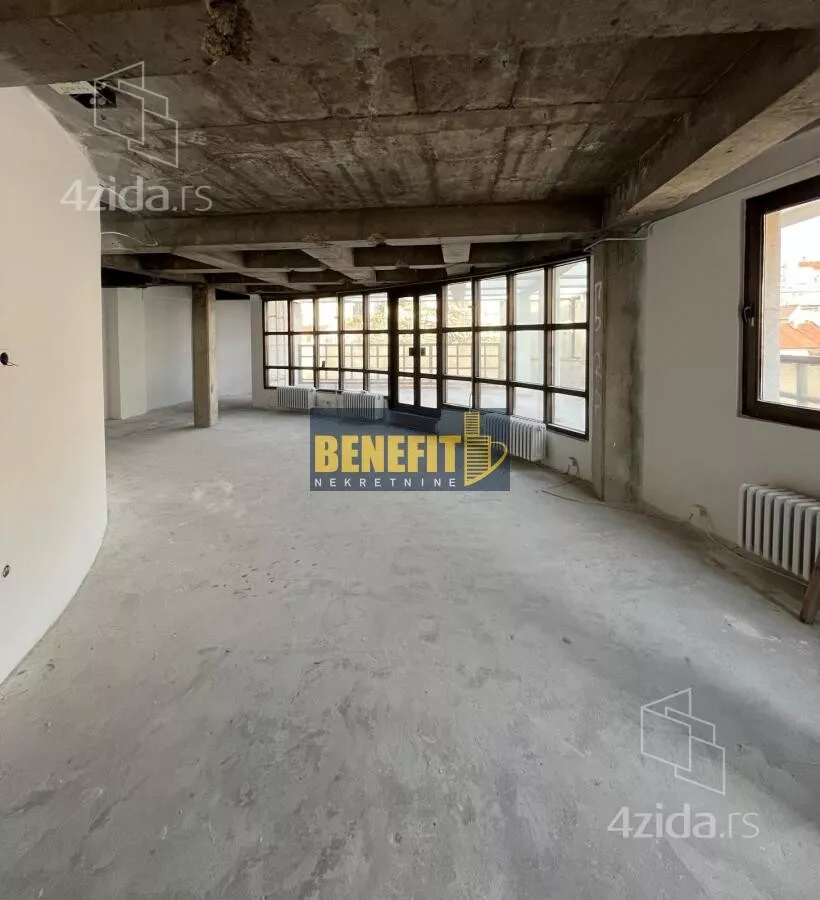 Poslovni prostor | 4zida