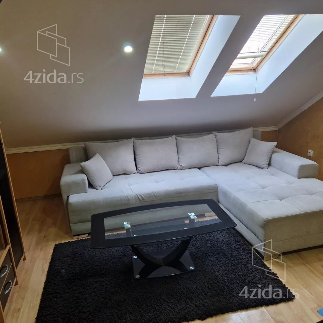 Jednosoban stan | 4zida