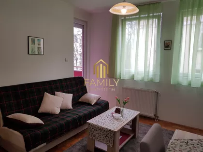 Vuka Karadžića | 4zida.rs