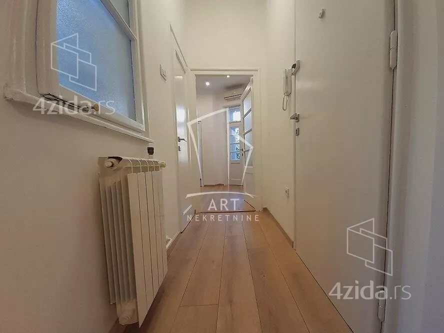 Kancelarija | 4zida