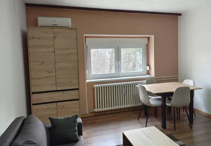 Gradske lokacije | 4zida.rs