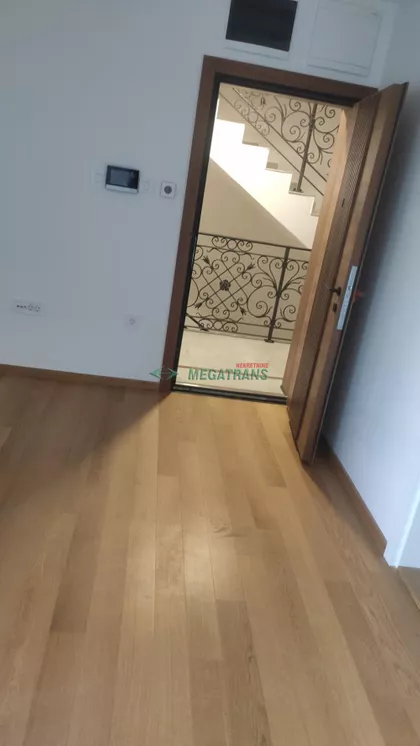 Pavla Papa | 4zida.rs