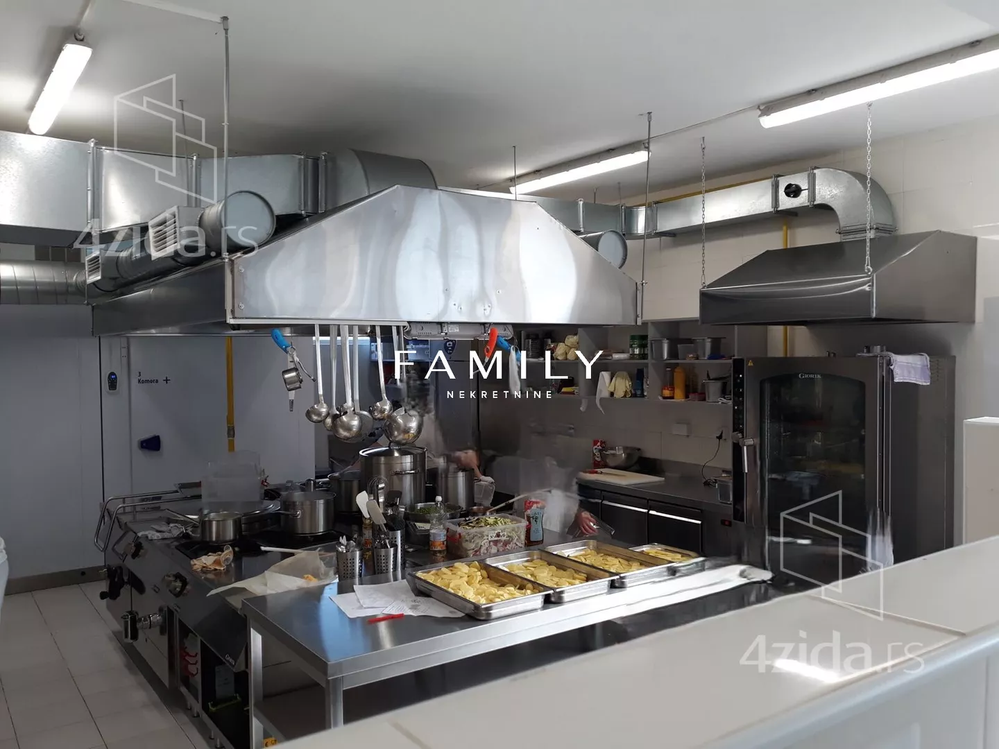 Poslovni prostor | 4zida