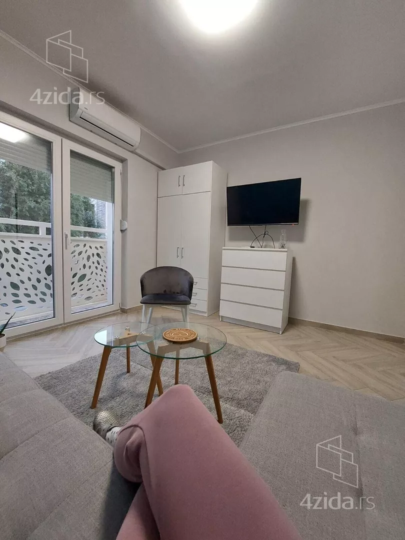 Jednosoban stan | 4zida