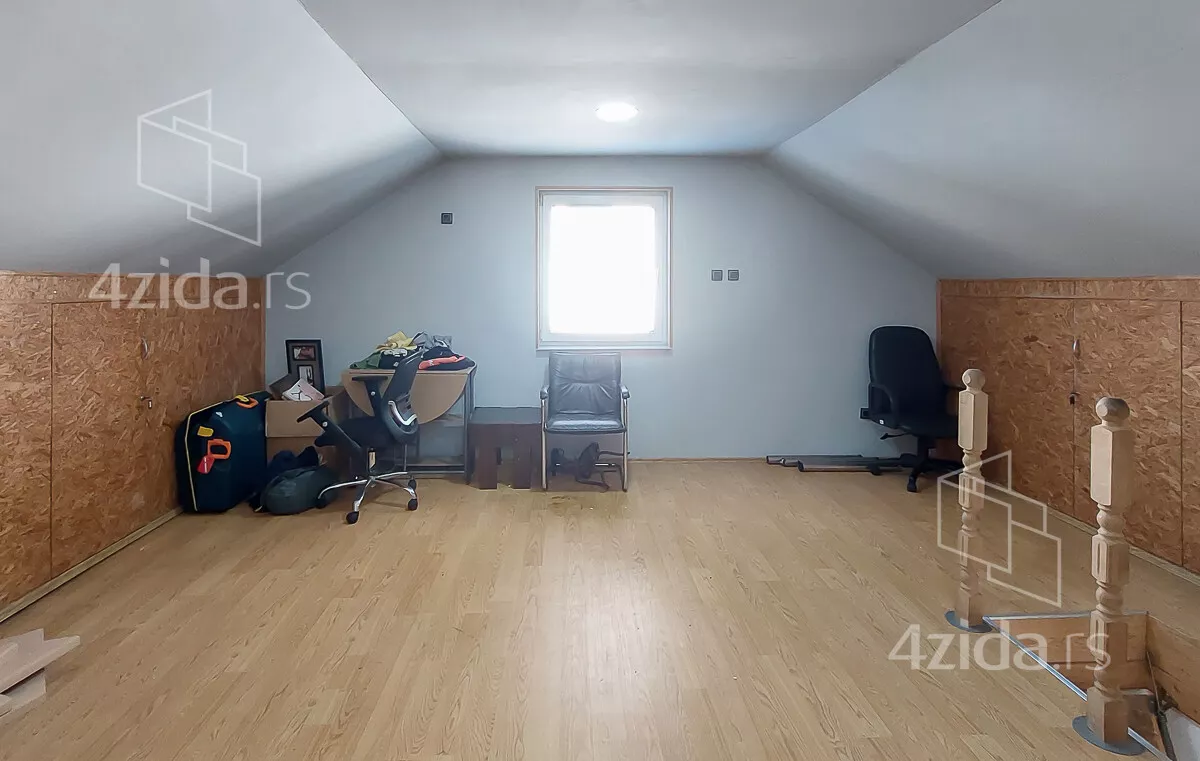 Kuća | 4zida