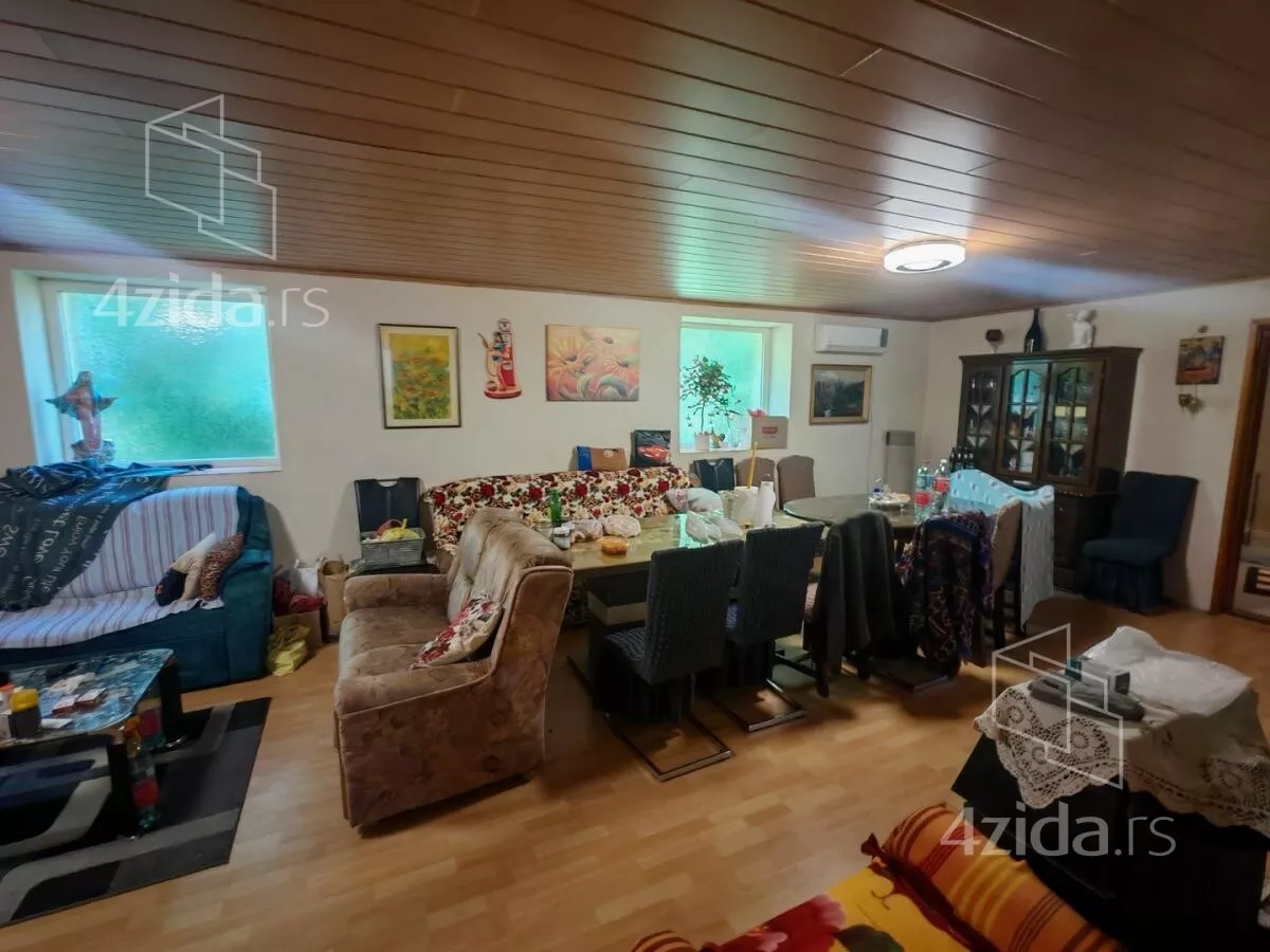 Kuća | 4zida