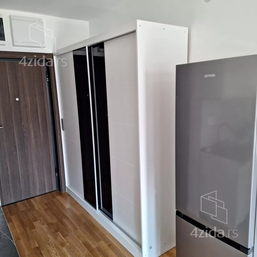 Garsonjera | 4zida