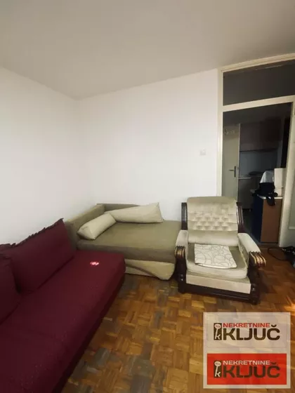 Železnička stanica | 4zida.rs