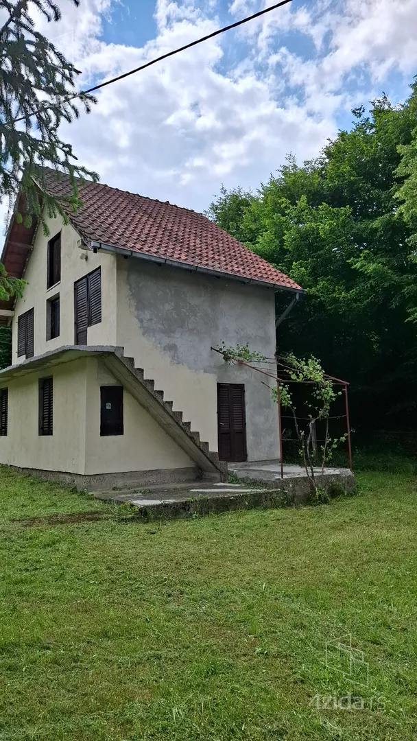 2-etažna kuća | 4zida