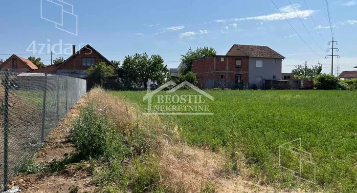 Građevinsko zemljište | 4zida