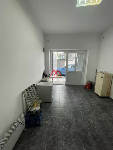 Trg Komenskog