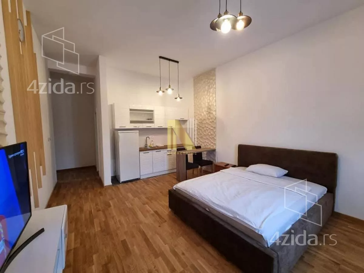 Garsonjera | 4zida