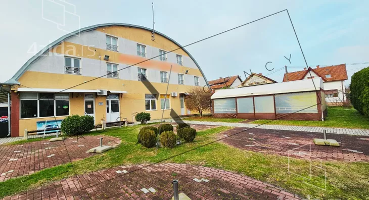 Poslovni prostor | 4zida