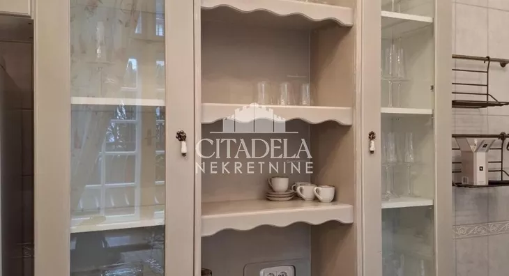 4-etažna kuća | 4zida