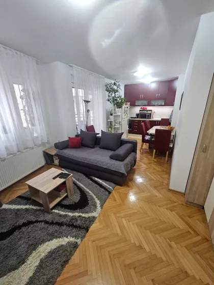 Braće Dirak Bb | 4zida.rs