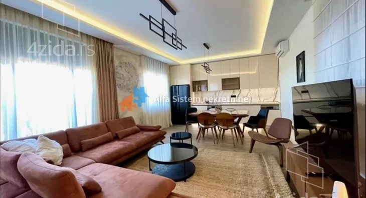 Petosoban stan | 4zida