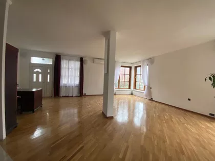 Rucovićeva | 4zida.rs