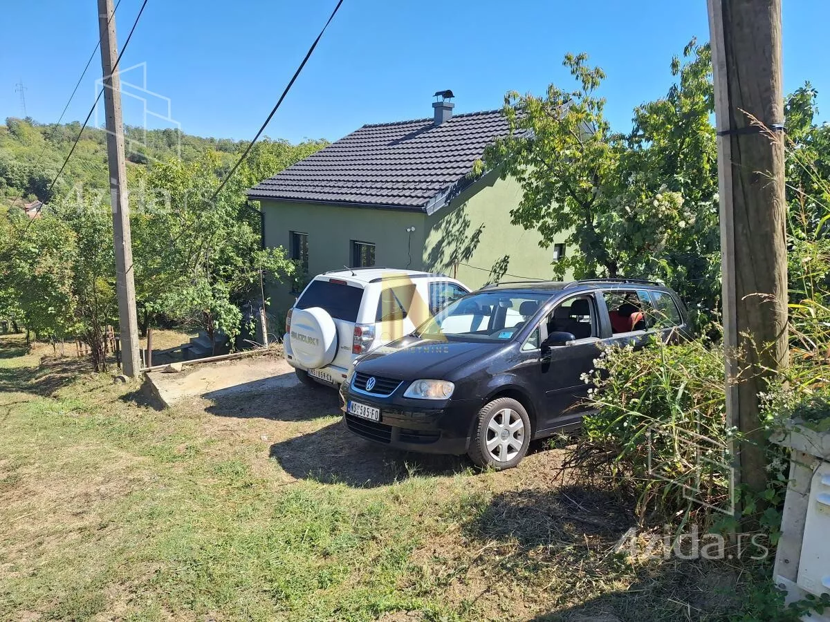 Kuća | 4zida