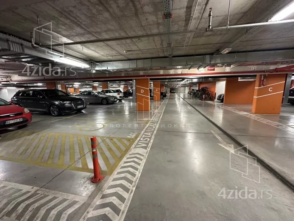 Garaža | 4zida