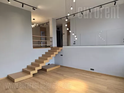 KNEZ MIHAILOVA | 4zida.rs