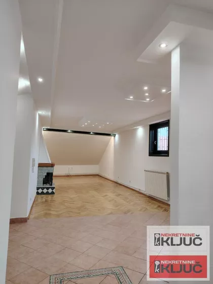 Novi Sad - Centar | 4zida.rs