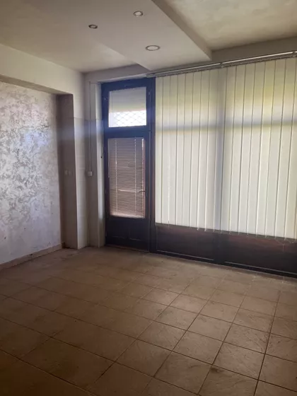 Banijska 4 | 4zida.rs