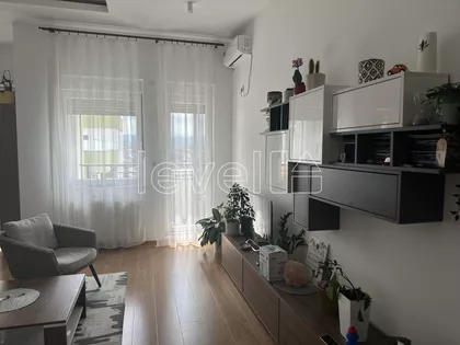 Socijalno | 4zida.rs