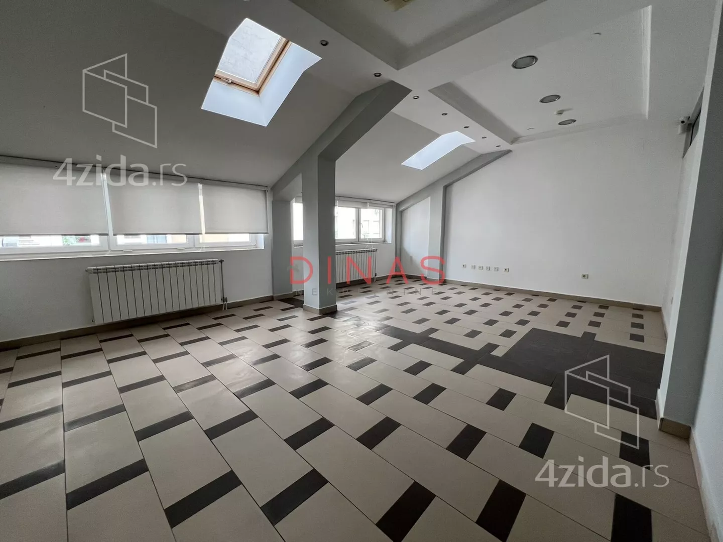 Poslovni prostor | 4zida