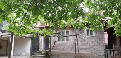 Crveni Krst | 4zida.rs