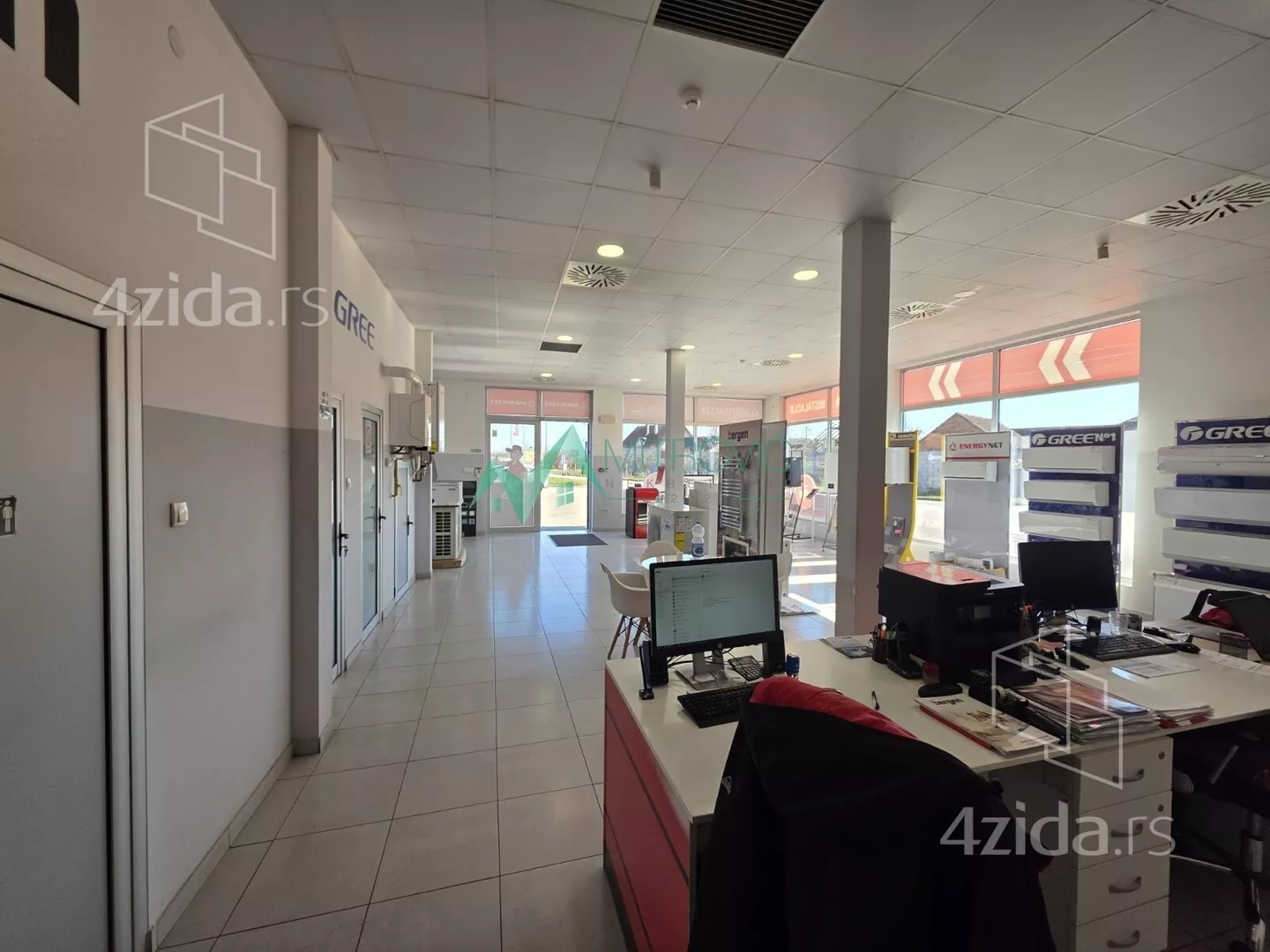 Poslovni prostor | 4zida