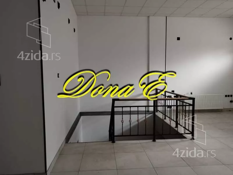 Lokal | 4zida