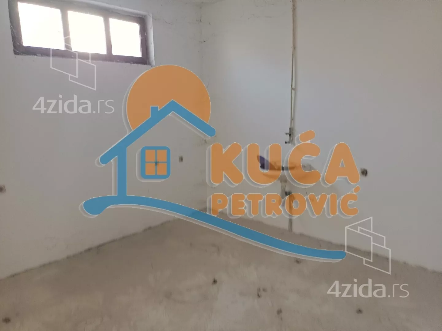 Lokal | 4zida