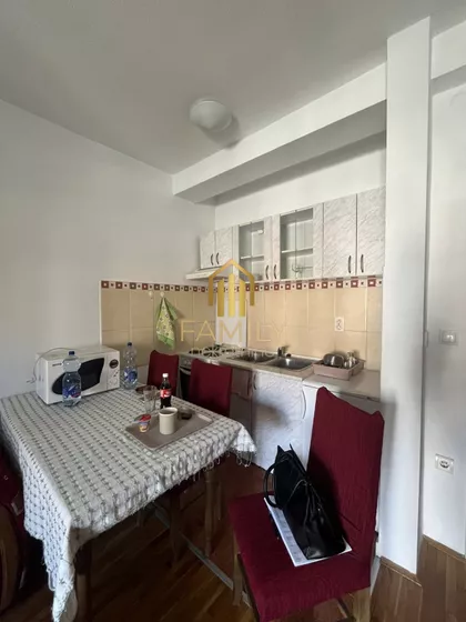 Stari Grad | 4zida.rs