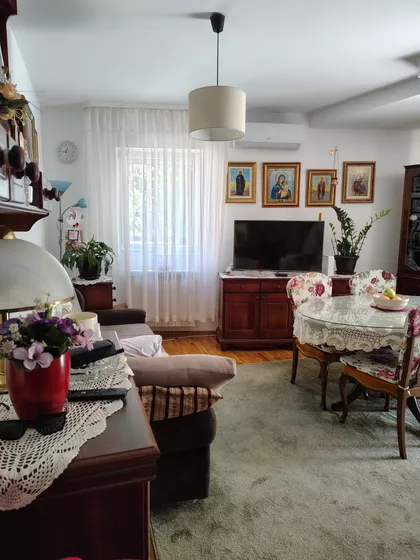 Klanička Stara 3a | 4zida.rs