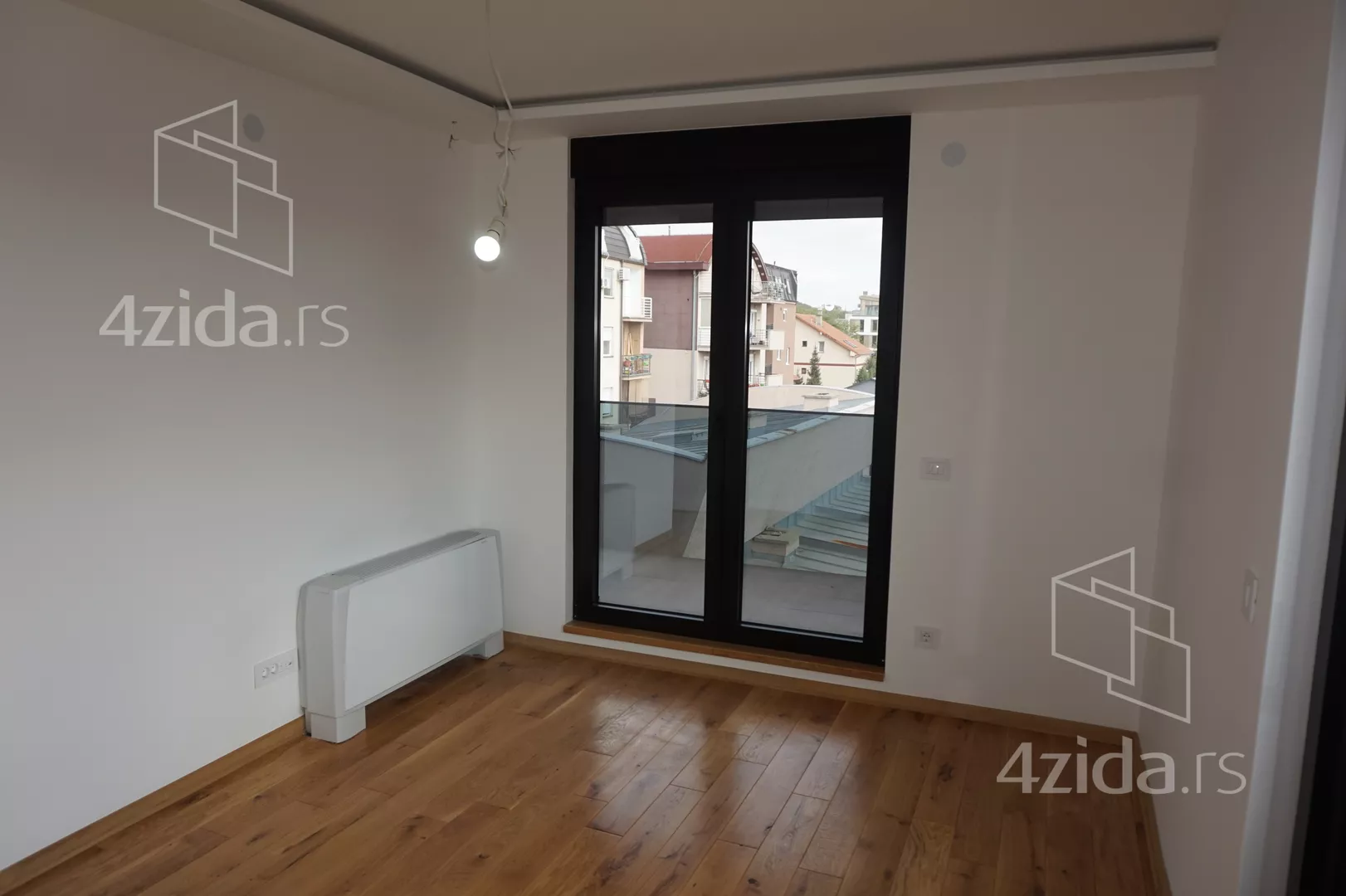 Šestosoban stan | 4zida