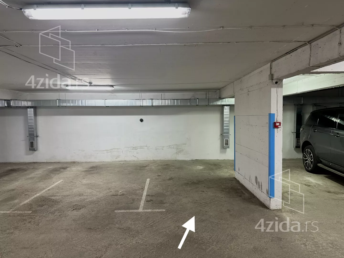 Garaža | 4zida