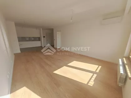 Partizanske avijacije | 4zida.rs