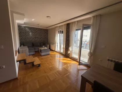 Slavujev Venac | 4zida.rs