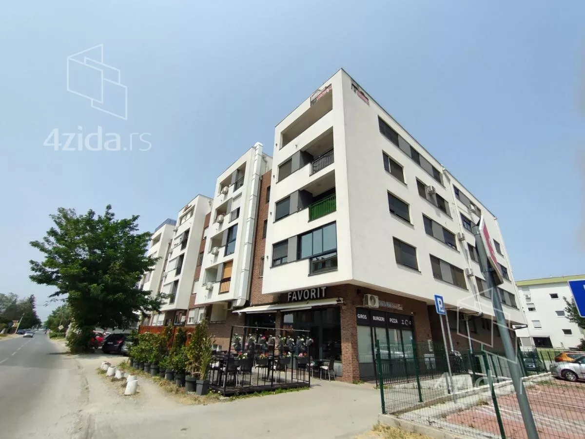 Dvoiposoban stan | 4zida