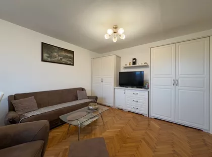 Radovana Simića Cige 4 | 4zida.rs