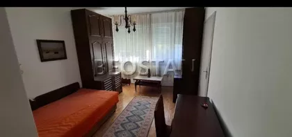 Gramsijeva | 4zida.rs